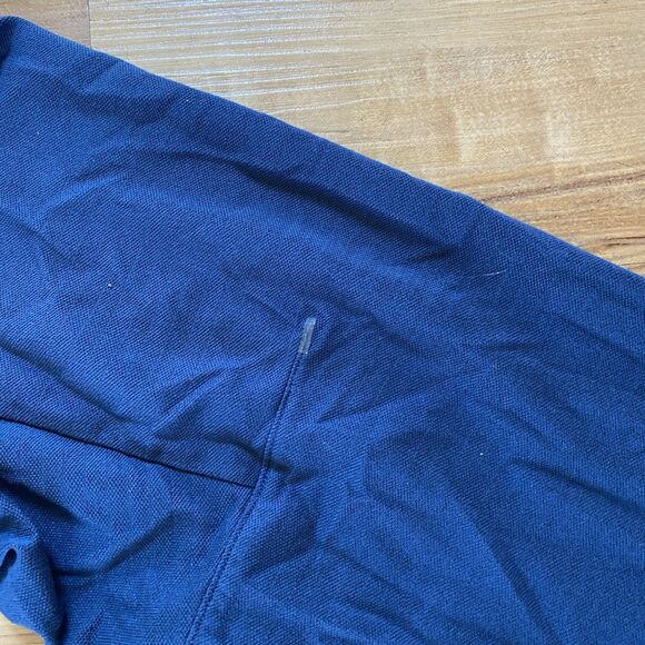 Lululemon XL Blue License To Train Better Each Day Long Sleeve Shirt Gym Sports - Picture 12 of 16